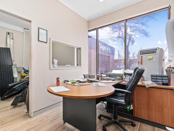 Click to view all images Wetherill Park NSW 2164 - Image 3