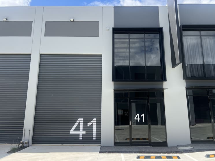 Click to view all images 41/90 Cranwell Street Braybrook VIC 3019 - Image 1