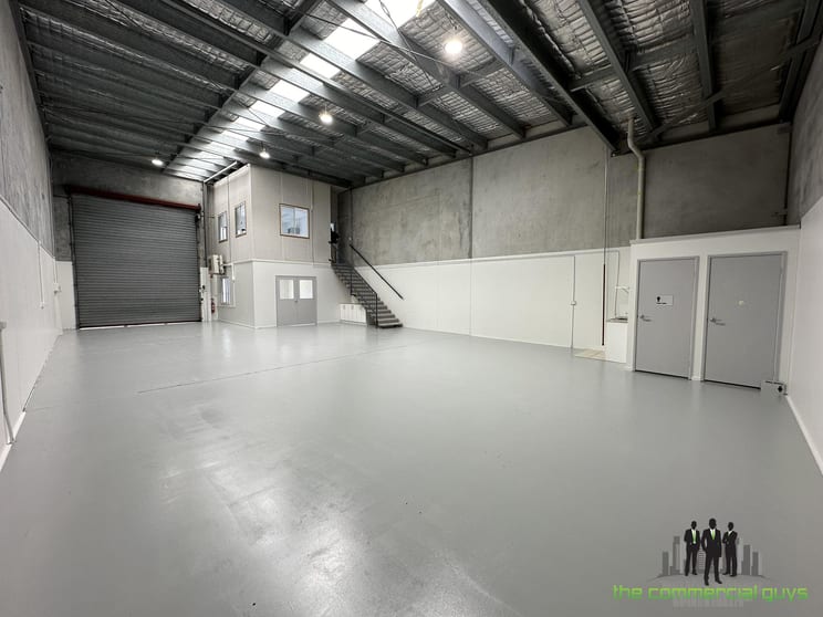Click to view all images 13/18-20 Cessna Dr Caboolture QLD 4510 - Image 2