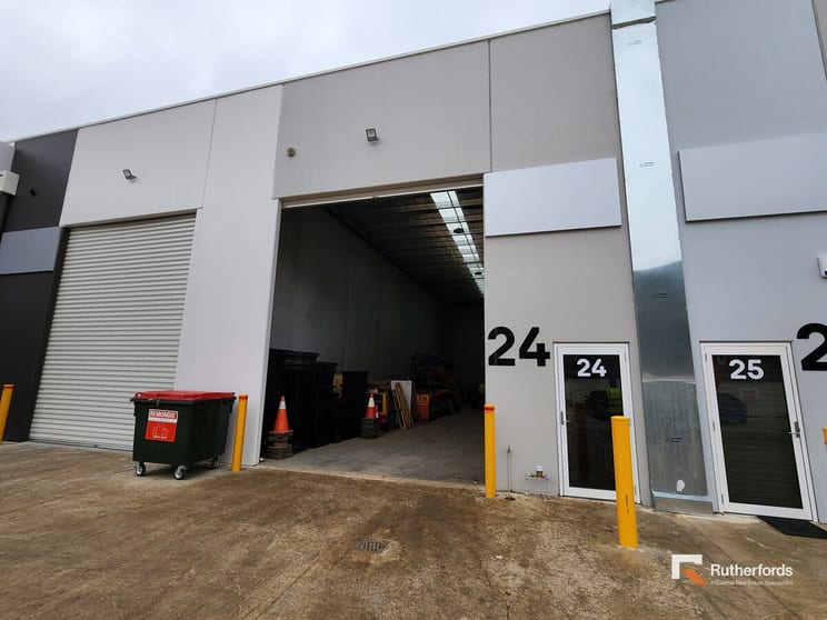 Click to view all images 24/45 Bunnett Street Sunshine North VIC 3020 - Image 1