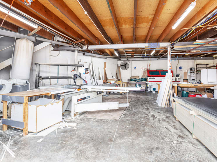 Click to view all images Wetherill Park NSW 2164 - Image 2