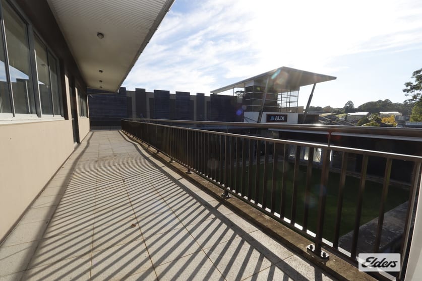 Click to view all images 7 & 8/346 Galston Road Galston NSW 2159 - Image 3