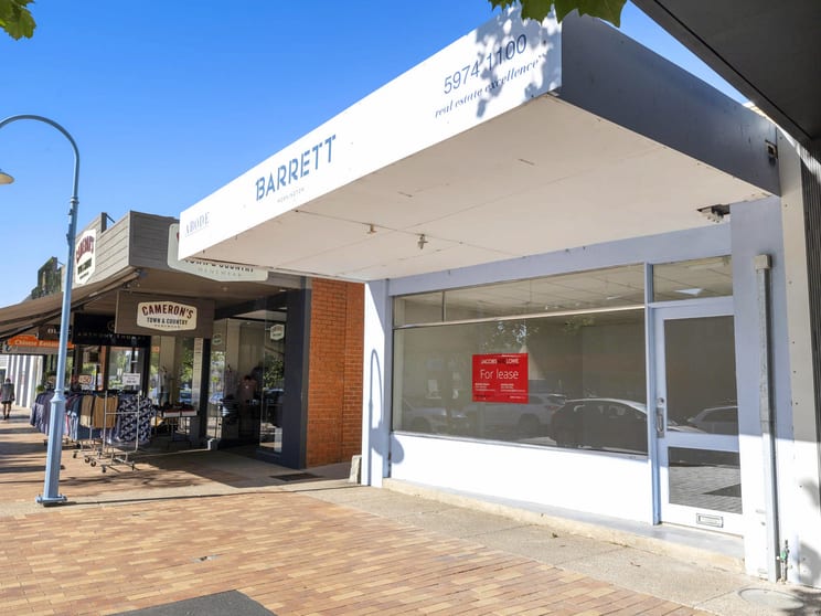 Click to view all images 197 Main Street Mornington VIC 3931 - Image 3