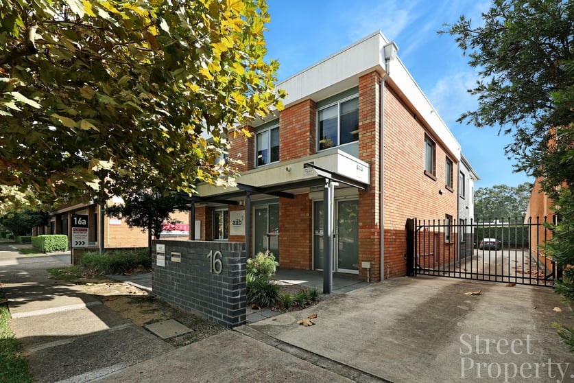 Click to view all images Level 1/16 Heddon Road Broadmeadow NSW 2292 - Image 1