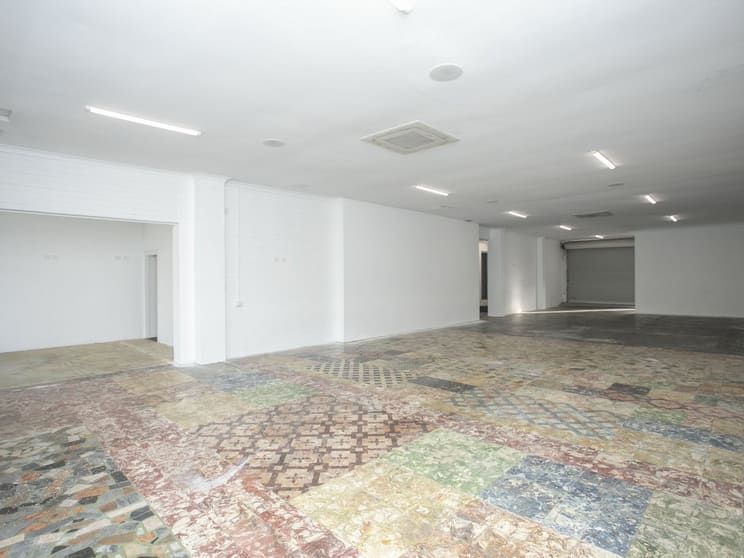 Click to view all images 99C Hampton Road Fremantle WA 6160 - Image 1