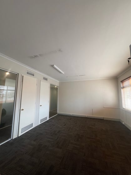 Click to view all images 16/94 Mandurah Terrace Mandurah WA 6210 - Image 3