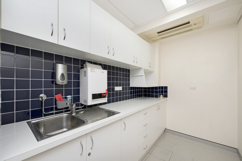 Level 1/112 Denham Street Townsville City QLD 4810 - Image 3
