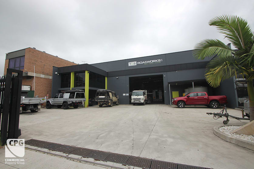 Click to view all images 8-10 Homedale Road Bankstown NSW 2200 - Image 2