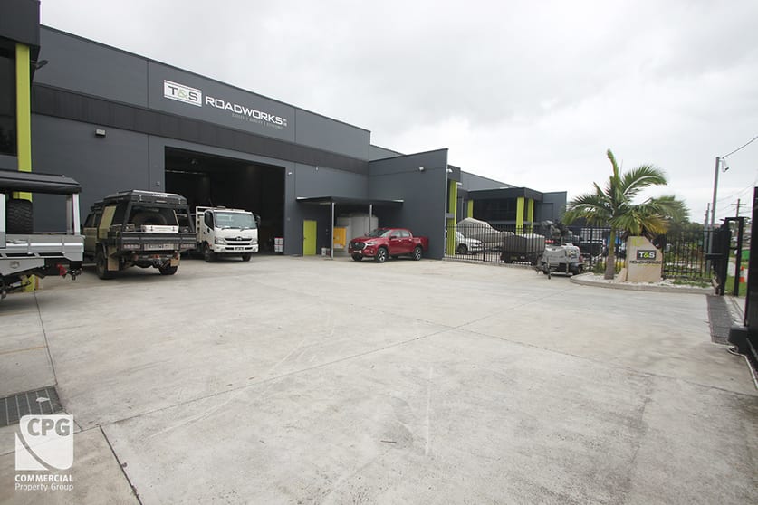 Click to view all images 8-10 Homedale Road Bankstown NSW 2200 - Image 3