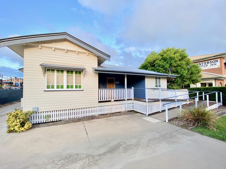 Click to view all images Suite 1/70 Bowen Road Rosslea QLD 4812 - Image 3