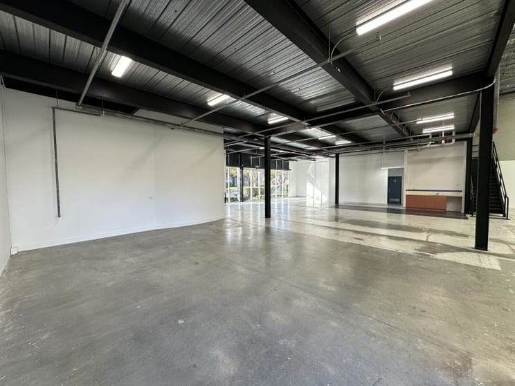 11 Gateway Court Port Melbourne VIC 3207 - Image 3