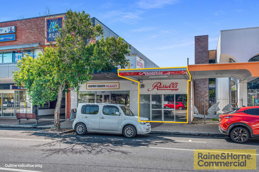 Click to view all images 45 Brighton Road Sandgate QLD 4017 - Image 2