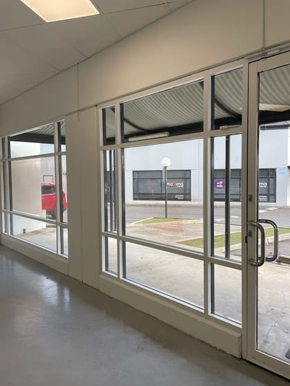 Click to view all images Shop 4, 636 Lower North East Road Campbelltown SA 5074 - Image 2