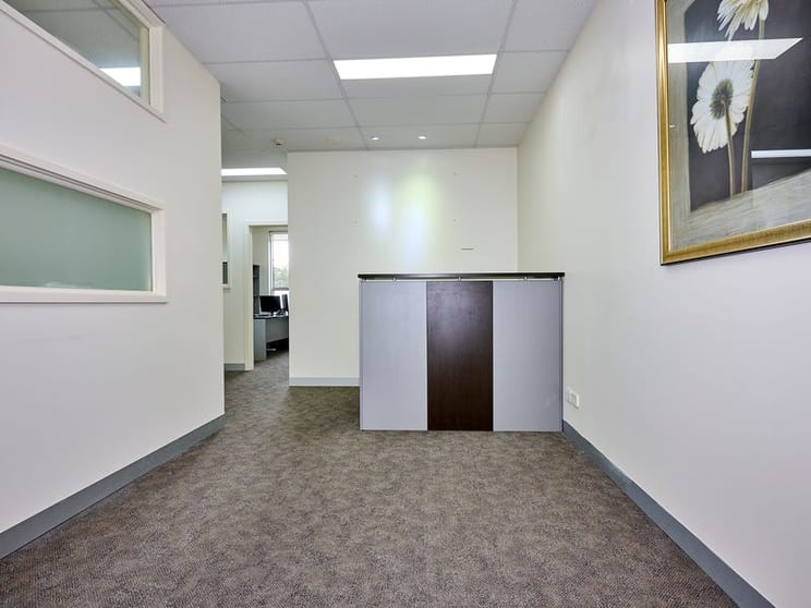 Click to view all images 208/203-205 Blackburn Road Mount Waverley VIC 3149 - Image 1