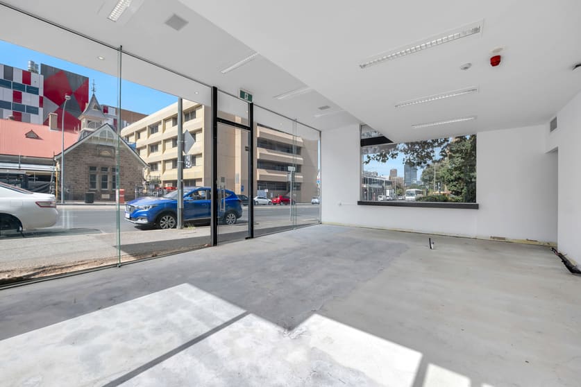 Click to view all images 55 King William Road North Adelaide SA 5006 - Image 3