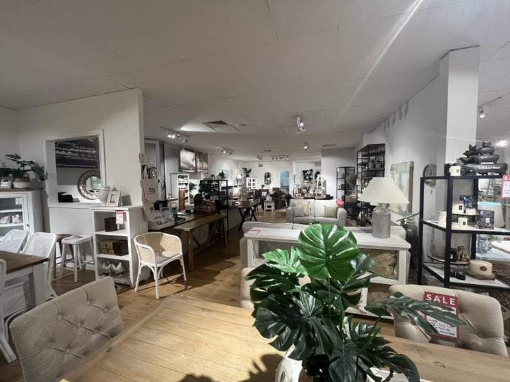 Click to view all images Shop 2/75 Morgan Street Wagga Wagga NSW 2650 - Image 2