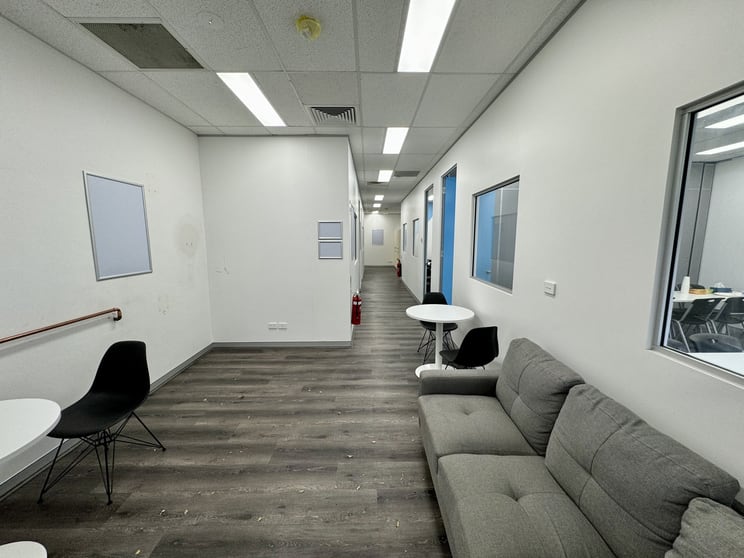Click to view all images 1/19-21 Watt Street Gosford NSW 2250 - Image 3
