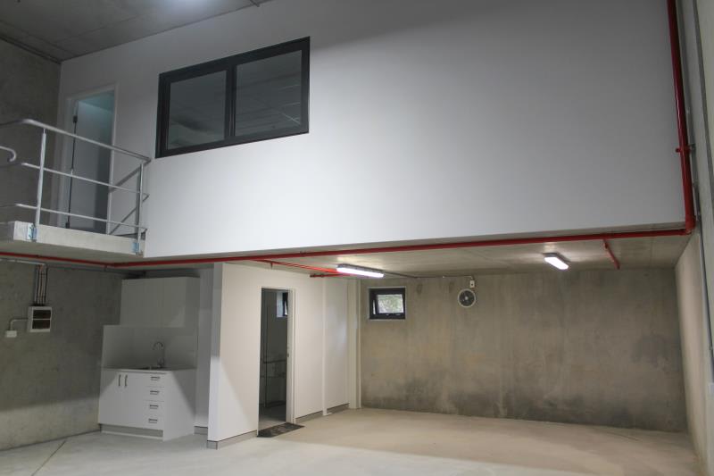 Click to view all images Unit 25/2 The Crescent Kingsgrove NSW 2208 - Image 3