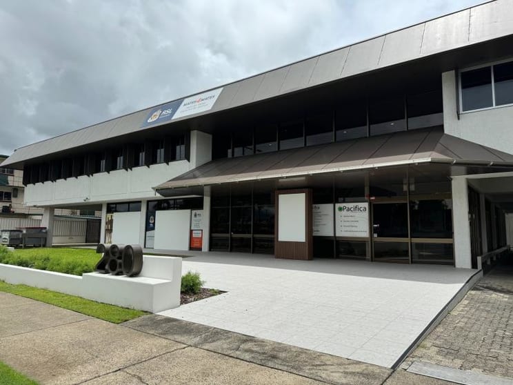 Click to view all images Level 1 Suite 1C/280-286 Sheridan Street Cairns North QLD 4870 - Image 2