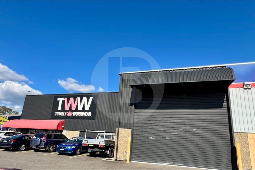 Click to view all images 1/575 CHURCH STREET North Parramatta NSW 2151 - Image 2