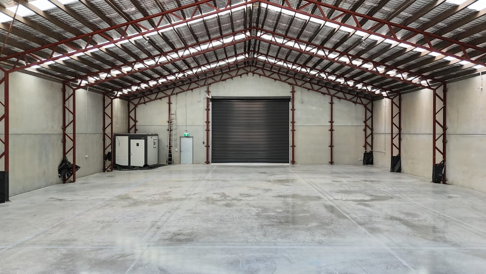 Click to view all images 23 East Owen Street Raceview QLD 4305 - Image 3