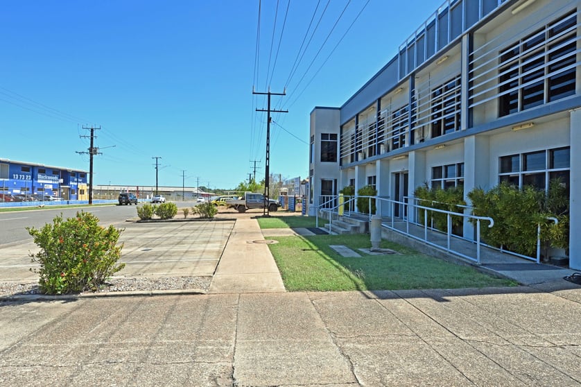 Click to view all images 1B/103 Reichardt Road Winnellie NT 0820 - Image 2