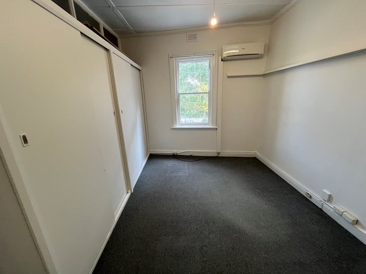 Click to view all images Suite 5/728 Old Princes Highway Sutherland NSW 2232 - Image 3