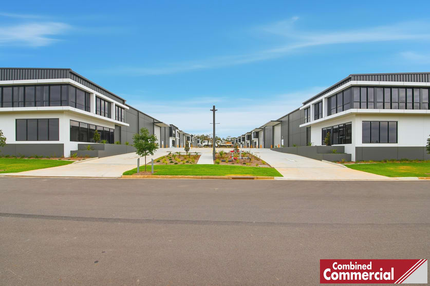 Click to view all images 30 Southwell Road Oran Park NSW 2570 - Image 1