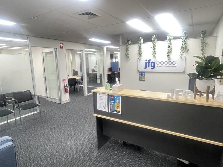 Click to view all images 5/31 Sherwood Road Toowong QLD 4066 - Image 2