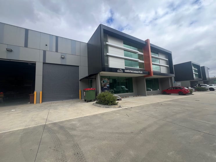 Click to view all images 4/8 Enterprise Drive Rowville VIC 3178 - Image 1
