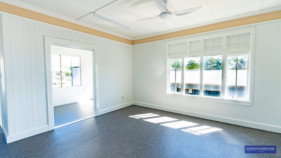 Click to view all images 54 Klingner Road Redcliffe QLD 4020 - Image 3
