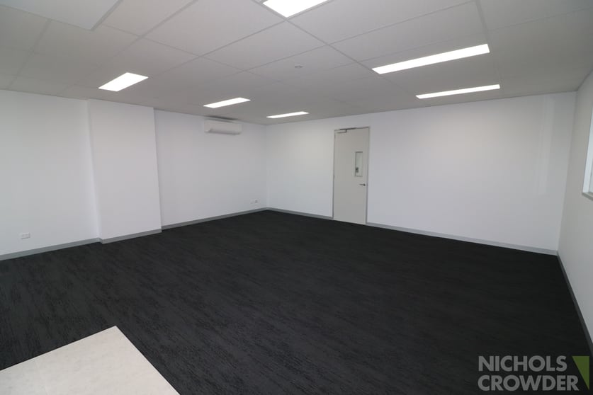Click to view all images 28 Colemans Road Carrum Downs VIC 3201 - Image 3