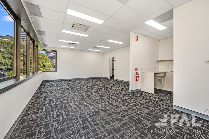 Click to view all images Level 2 Suite 6/113 Wickham Terrace Spring Hill QLD 4000 - Image 2