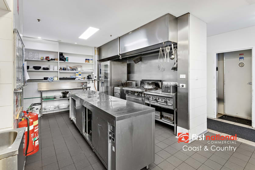 Click to view all images Level Top floor/2 Minnamurra Street Kiama NSW 2533 - Image 3