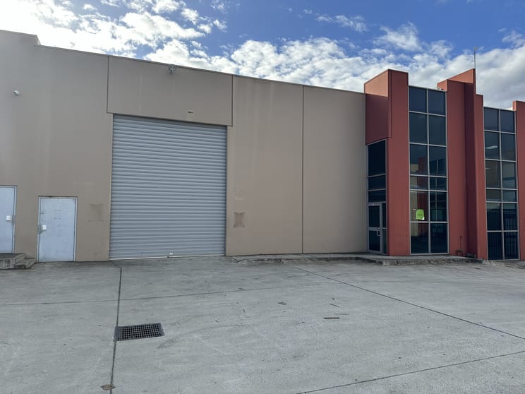 Click to view all images 13/75 Elm Park Drive Hoppers Crossing VIC 3029 - Image 1