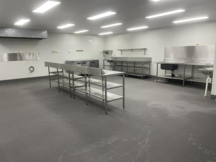 Click to view all images Shop 1/300-310 Mann Street Gosford NSW 2250 - Image 2