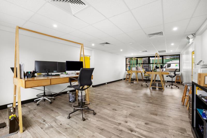 Click to view all images Brookvale NSW 2100 - Image 3