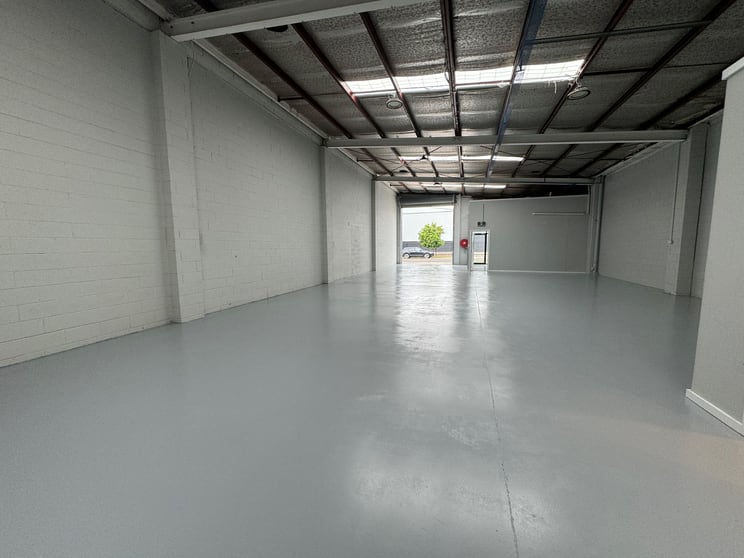 2/12 Reid Street Bayswater VIC 3153 - Image 3