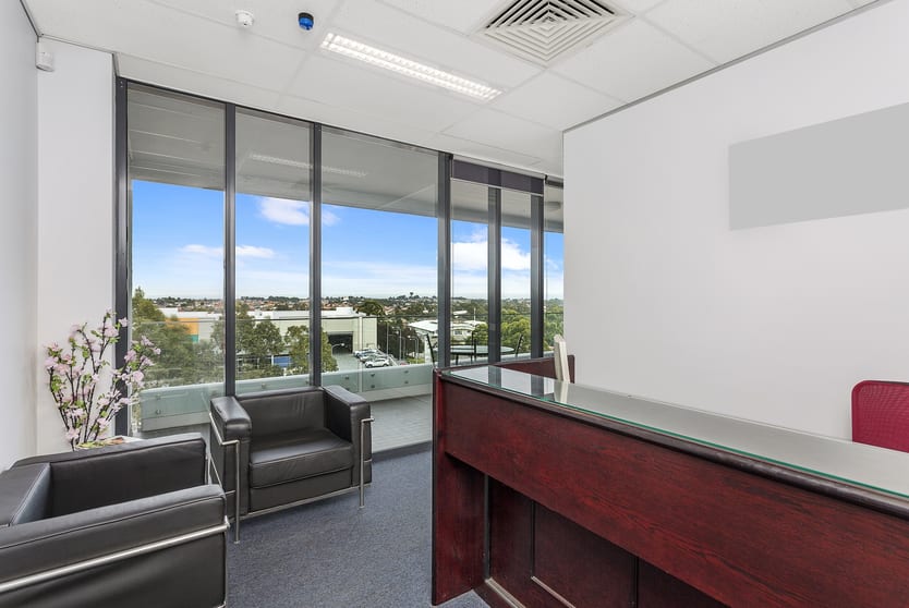 Click to view all images 3.06/33 Lexington Drive Bella Vista NSW 2153 - Image 2