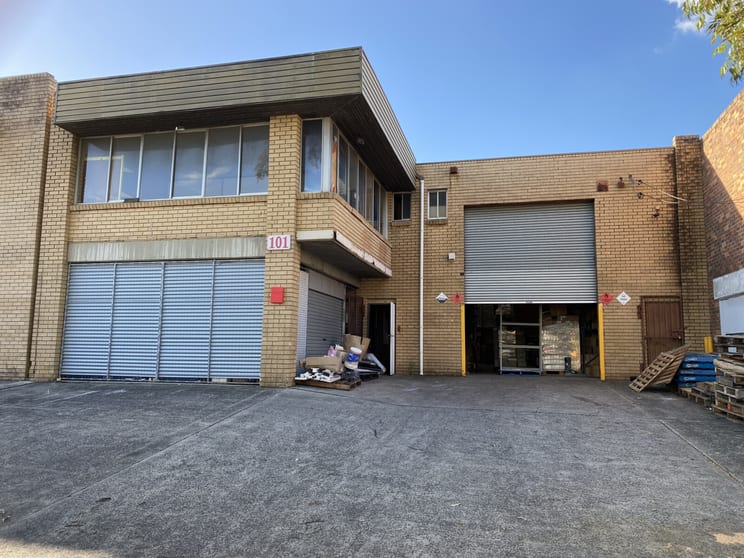 Click to view all images 101 Eldridge Road Condell Park NSW 2200 - Image 1