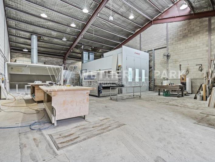 Click to view all images Smithfield NSW 2164 - Image 2
