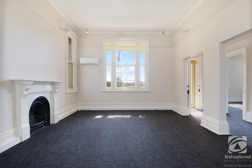 Click to view all images 30 Railway Place Albury NSW 2640 - Image 2