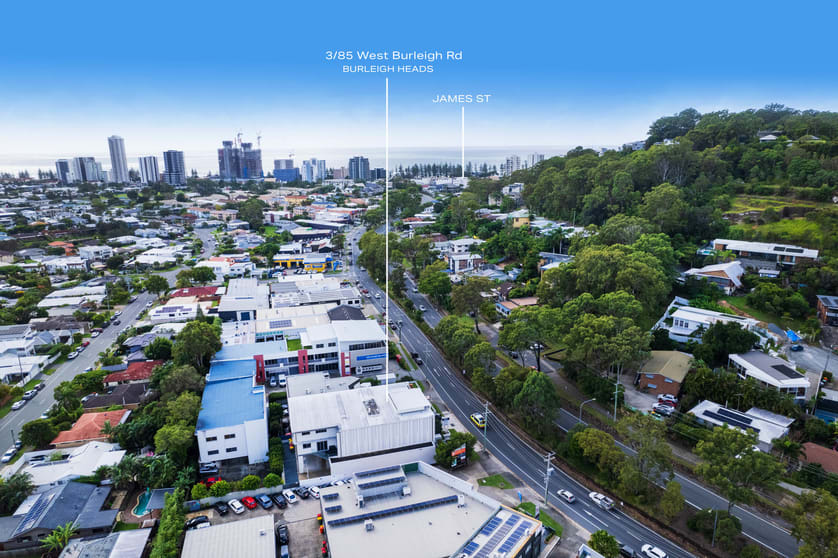 Click to view all images 3/85 West Burleigh Road Burleigh Heads QLD 4220 - Image 2