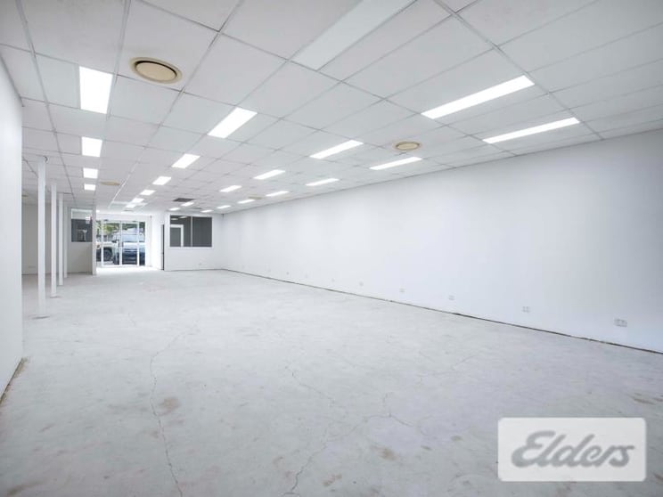 Click to view all images 52 Old Cleveland Road Greenslopes QLD 4120 - Image 3