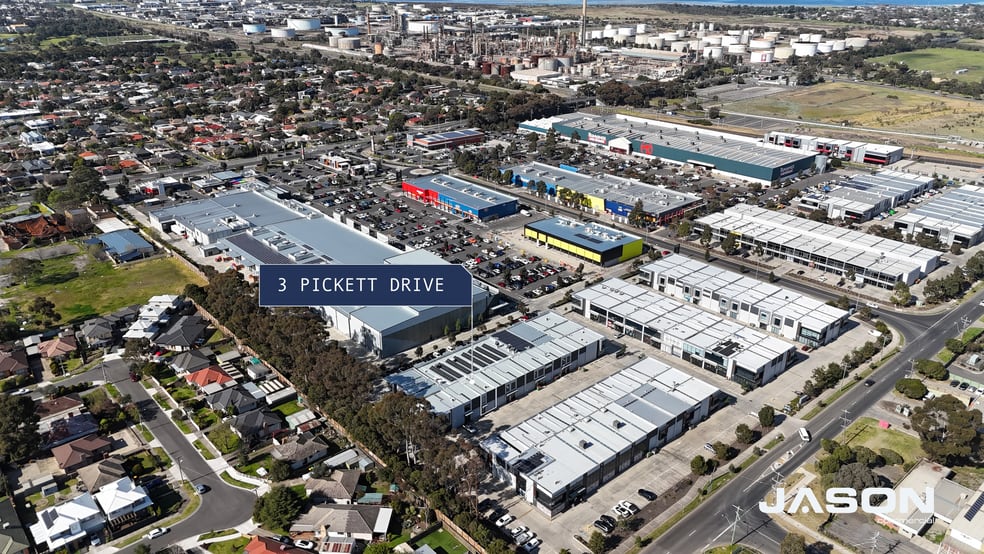 Click to view all images 3 Pickett Drive Altona North VIC 3025 - Image 1