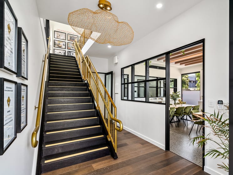 Click to view all images 7/449 Lytton Road Morningside QLD 4170 - Image 3