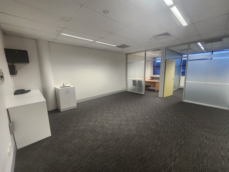 Click to view all images 3.11/69 Central Coast Highway West Gosford NSW 2250 - Image 3