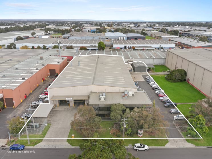 Click to view all images 42-46 Tarnard Drive Braeside VIC 3195 - Image 1
