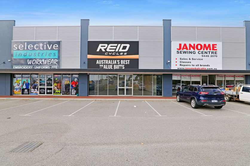 Click to view all images 4/7 Erindale Road Balcatta WA 6021 - Image 3