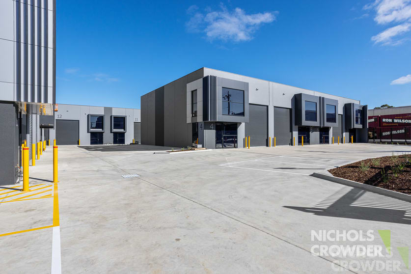 Click to view all images 3/14 Concord Crescent Carrum Downs VIC 3201 - Image 3